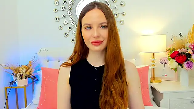 Snapshot of MonaRicci chatting on 06/19/26, 05:23 MonaRicci online show from 06/19/26, 05:23