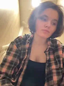 Xo Laura online show from 02/04/26, 12:00