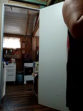 ruiviinhaah online show from 06/11/26, 04:16