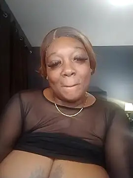 Snapshot of BiancaClarkson chatting on 11/06/25, 05:08 BiancaClarkson online show from 11/06/25, 05:08