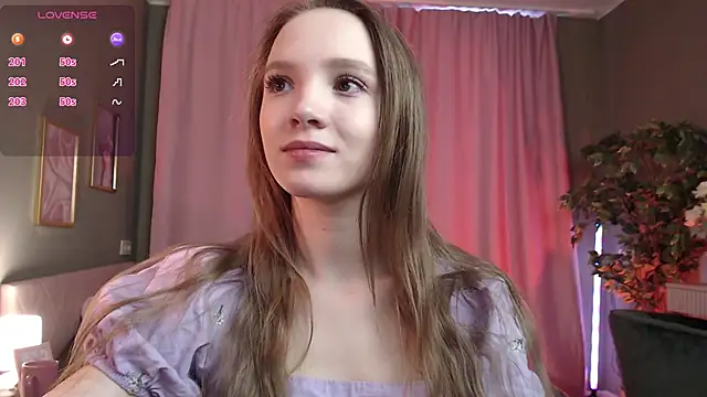 Adria Arjona online show from 02/26/26, 07:40