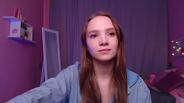 Adria Arjona online show from 03/09/26, 07:34