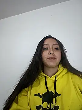 Snapshot of naughtygoddesss_ chatting on 11/25/25, 01:05 naughtygoddesss online show from 11/25/25, 01:05