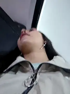 Snapshot of naughtygoddesss_ chatting on 11/27/25, 01:07 naughtygoddesss online show from 11/27/25, 01:07