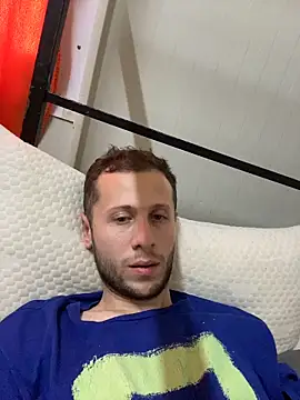 Snapshot of Gaypride chatting on 11/23/25, 06:35 Gaypride online show from 11/23/25, 06:35