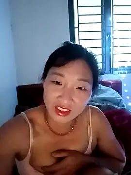 wees-lind online show from 12/14/25, 09:47