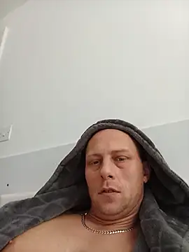 BigTla90 online show from 05/21/26, 08:43