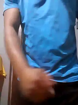 Snapshot of annifuck13 chatting on 09/10/25, 10:21 annifuck13 online show from 09/10/25, 10:21