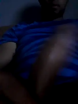 Snapshot of annifuck13 chatting on 09/19/25, 10:21 annifuck13 online show from 09/19/25, 10:21