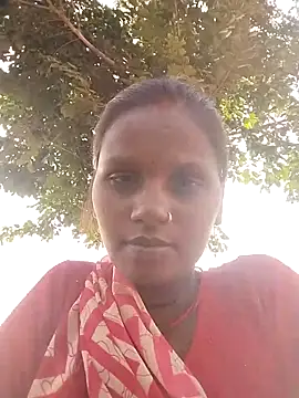 Snapshot of Simmy_cut chatting on 11/03/25, 09:10 Simmy cut online show from 11/03/25, 09:10