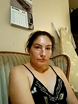 Snapshot of Angelbabyblows chatting on 11/02/25, 08:39 Angelbabyblows online show from 11/02/25, 08:39