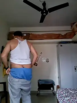 suraj696 online show from 11/22/25, 11:31