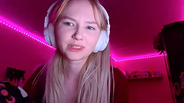 KarinRobertson online show from 11/21/25, 06:50