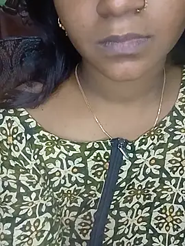 Snapshot of Neha533 chatting on 07/13/26, 06:22 Neha533 online show from 07/13/26, 06:22