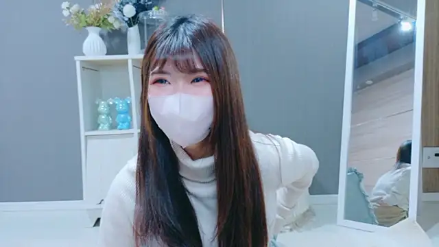 Snapshot of oto-X-cup chatting on 11/24/25, 03:17 oto-X-cup online show from 11/24/25, 03:17