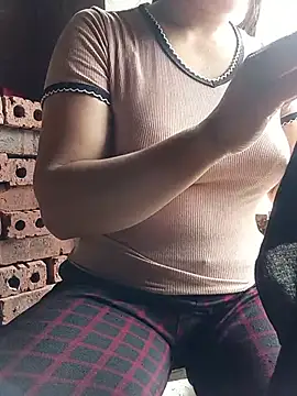 Sara pusyy online show from 06/26/26, 05:23