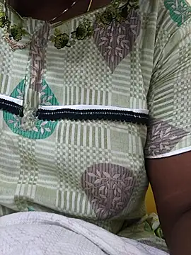 hyd couple7878 online show from 11/25/25, 01:22