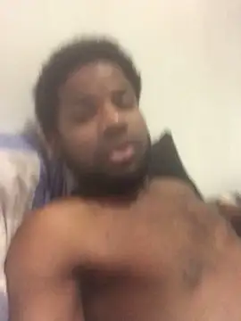 Snapshot of Angel23cm1 chatting on 12/21/25, 04:08 Angel23cm1 online show from 12/21/25, 04:08