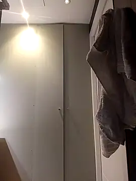 Snapshot of Angel23cm1 chatting on 02/04/26, 02:01 Angel23cm1 online show from 02/04/26, 02:01