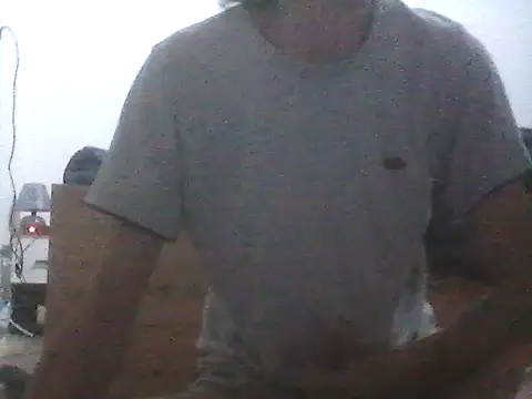 Snapshot of Leutinka chatting on 11/04/25, 05:39 Leutinka online show from 11/04/25, 05:39