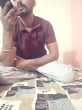 Snapshot of sexychd chatting on 11/07/25, 04:51 sexychd online show from 11/07/25, 04:51