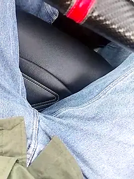 Snapshot of sexychd chatting on 11/21/25, 05:28 sexychd online show from 11/21/25, 05:28