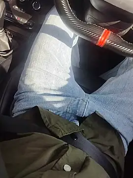 Snapshot of sexychd chatting on 11/25/25, 04:56 sexychd online show from 11/25/25, 04:56