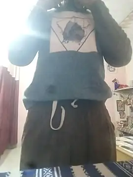 Snapshot of sexychd chatting on 12/16/25, 04:28 sexychd online show from 12/16/25, 04:28