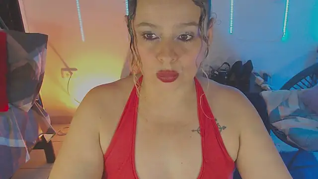 Snapshot of katjohanna chatting on 05/22/26, 03:46 katjohanna online show from 05/22/26, 03:46