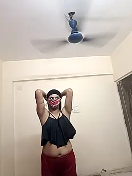 Snapshot of DESI_KATTA_09 chatting on 11/02/25, 08:11 DESI KATTA 09 online show from 11/02/25, 08:11