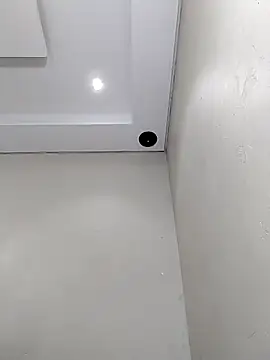 SweetSavage18 online show from 02/04/26, 07:31