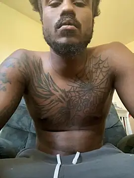 Snapshot of youngbull_dada chatting on 11/04/25, 08:19 youngbull dada online show from 11/04/25, 08:19