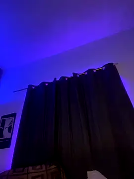 Snapshot of lion_cherry21 chatting on 11/11/25, 06:13 lion cherry21 online show from 11/11/25, 06:13