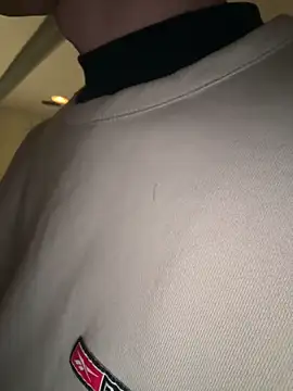 Snapshot of JadonZ_04263 chatting on 11/03/25, 06:03 JadonZ 04263 online show from 11/03/25, 06:03