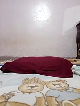 Snapshot of sdlmona chatting on 11/23/25, 07:46 sdlmona online show from 11/23/25, 07:46