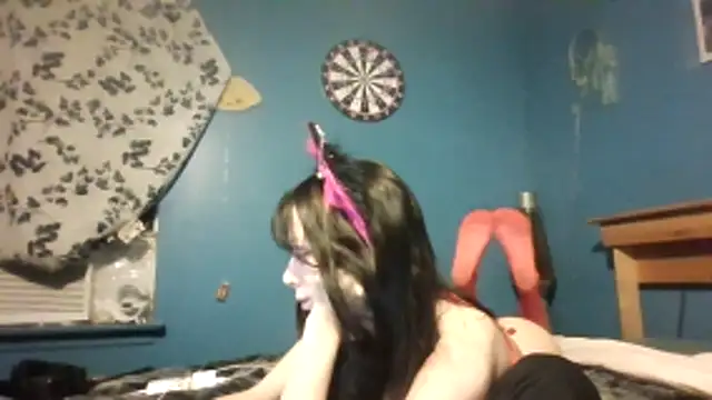 kittenkisses3 online show from 11/08/25, 06:24