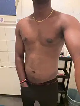 Snapshot of Unga30 chatting on 11/03/25, 04:30 Unga30 online show from 11/03/25, 04:30