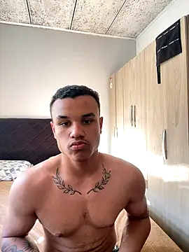 Snapshot of Manufring chatting on 11/03/25, 07:37 Manufring online show from 11/03/25, 07:37