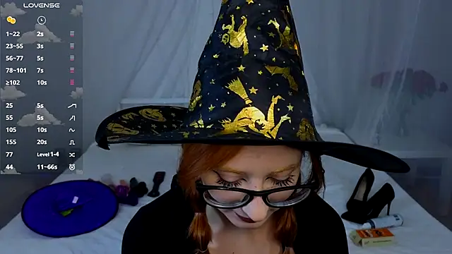 Snapshot of WICKEDEMBER chatting on 11/29/25, 01:52 WICKEDEMBER online show from 11/29/25, 01:52