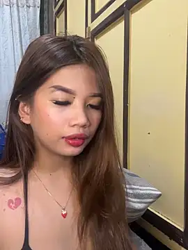 Snapshot of sexylove19 chatting on 02/11/26, 02:22 sexylove19 online show from 02/11/26, 02:22