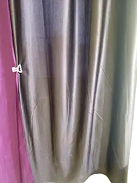 Snapshot of Neha_rani78 chatting on 12/18/25, 01:44 Neha rani78 online show from 12/18/25, 01:44