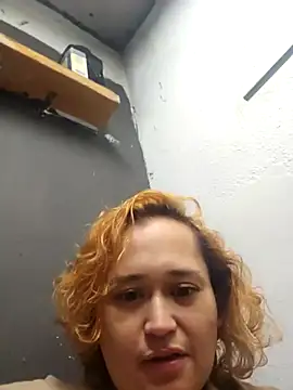 Snapshot of Eclipsedice chatting on 11/21/25, 11:53 Eclipsedice online show from 11/21/25, 11:53