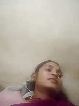 Snapshot of Jooli_cuty chatting on 11/14/25, 12:59 Jooli cuty online show from 11/14/25, 12:59