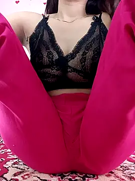 Saniya76 online show from 04/19/26, 04:34