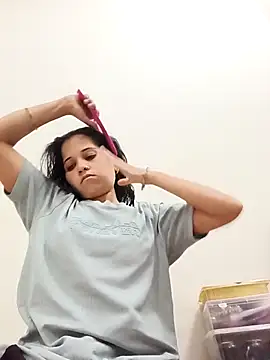 Sanjna babby online show from 04/20/26, 09:45