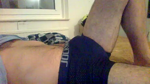 Snapshot of Camiin20 chatting on 02/04/26, 01:33 Camiin20 online show from 02/04/26, 01:33