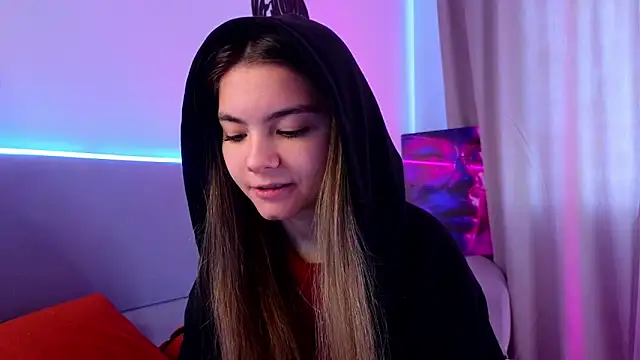 Snapshot of MargieDavidson chatting on 02/27/26, 08:36 MargieDavidson online show from 02/27/26, 08:36