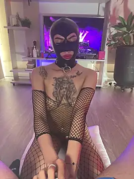 MiluandMIke online show from 11/11/25, 06:30