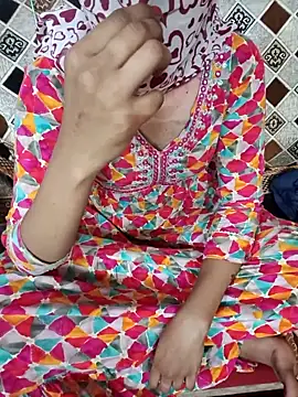 Snapshot of Tamil_White_Rose chatting on 02/24/26, 06:39 Tamil White Rose online show from 02/24/26, 06:39