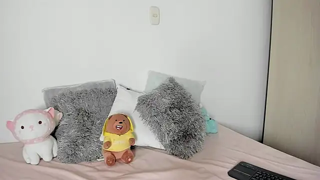 Salome 208 online show from 11/19/25, 08:09